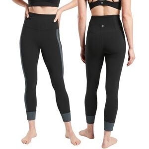 Athleta Elation Rib Trim 7/8 Tight Size Small Black Gray Leggings Yoga Gym 17